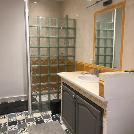 Les Lucioles Apartment